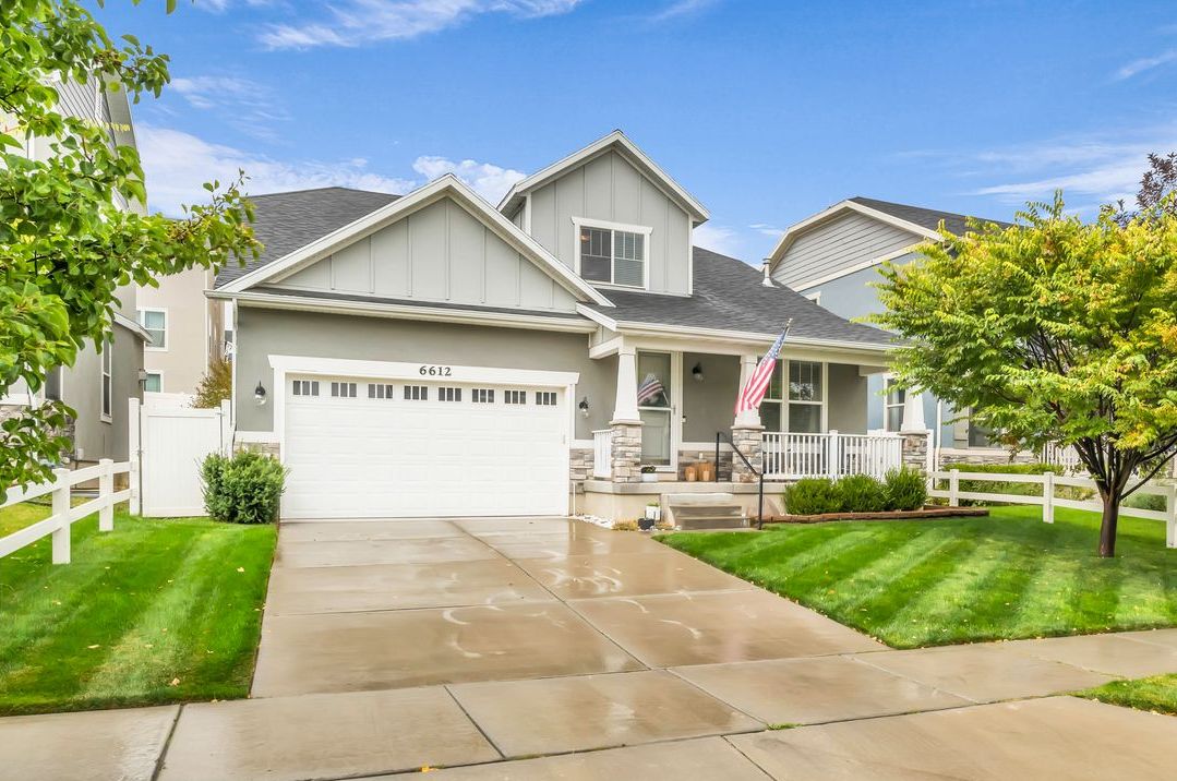 6612 Terrace Wash Ln Home front